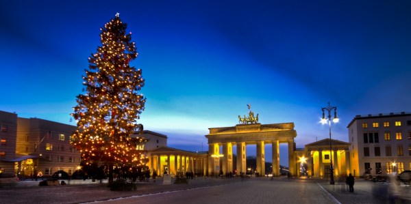 Berlin Brandenburger Tor at Christmas
