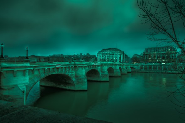 Pont Neuf and Samaritaine in Black and White
