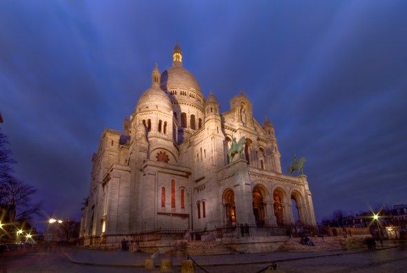 Le Sacre Coeur, Montmartre at Valentines