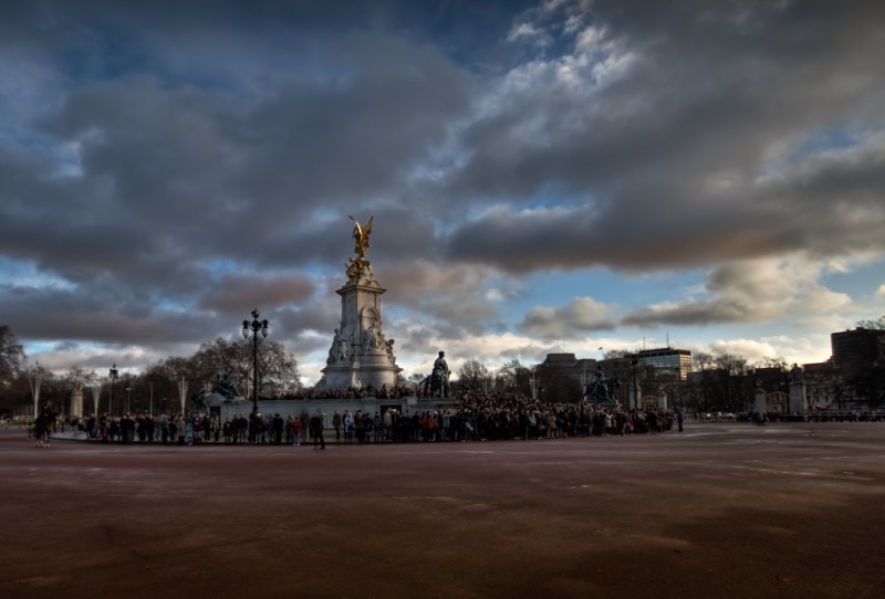 Victoria Memorial - Buckingham Palace